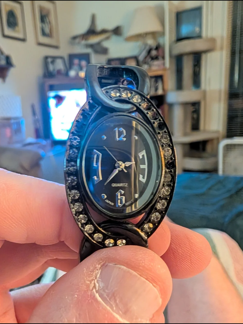 Black Crystal-Accent Women's Japanese Movement Quartz Bracelet Watch Brand Batt